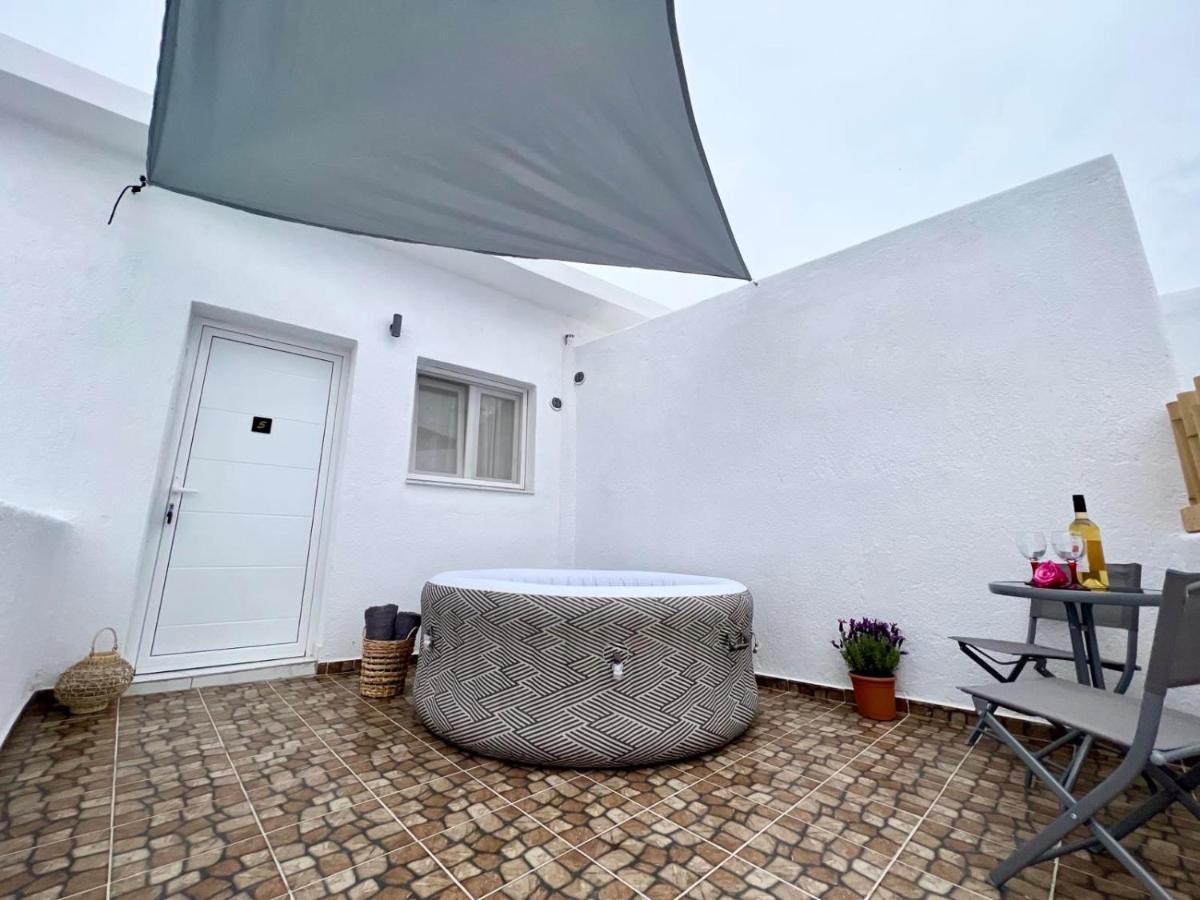 Village Anto Apartament Fira (Santorini)